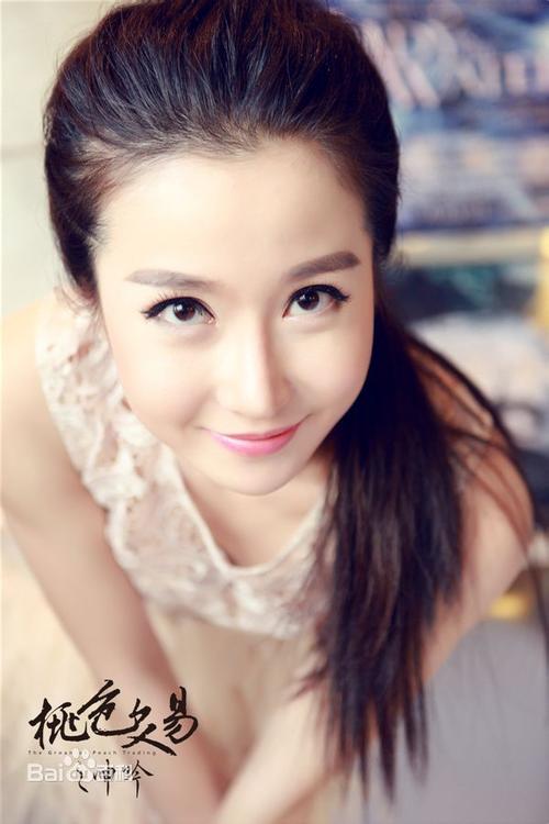 女性下面分泌物黄色是什么原因的相关介绍