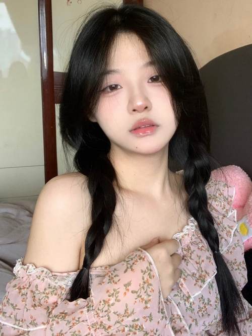 av在线熟妇的相关介绍