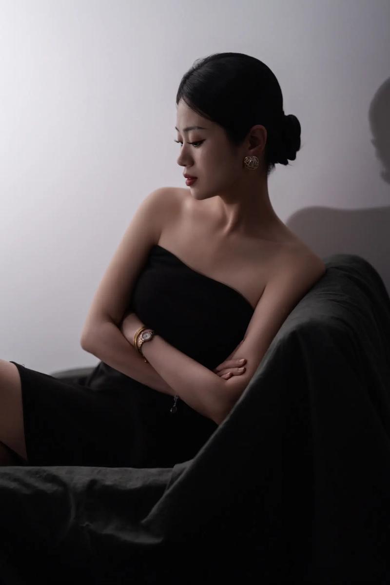 吴宣仪被狂c躁到高潮失禁小说的相关介绍