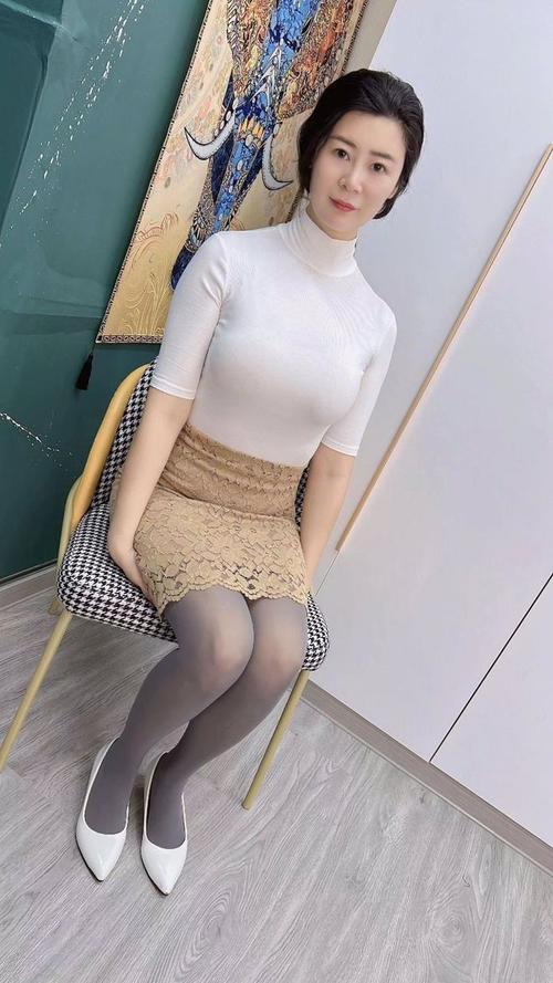 日本老熟妇内射xxⅹhd的相关介绍