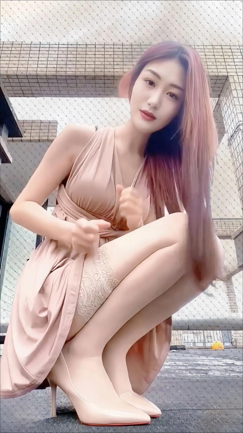 欧美一区二区三区 久久久的相关介绍