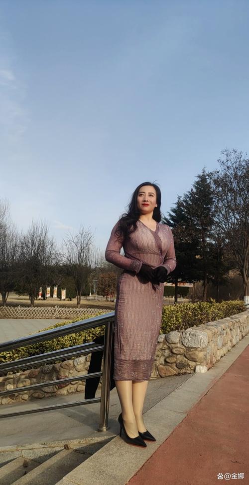 人妻被嗯啊的相关介绍