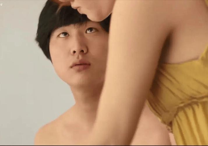 亚洲熟妇av综合大全的相关介绍