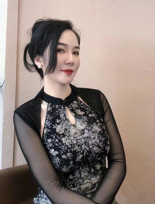 欧美男女不露脸大尺度图片的相关介绍