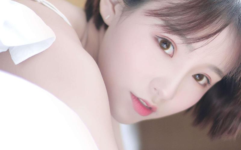 女星大尺度图片的相关介绍
