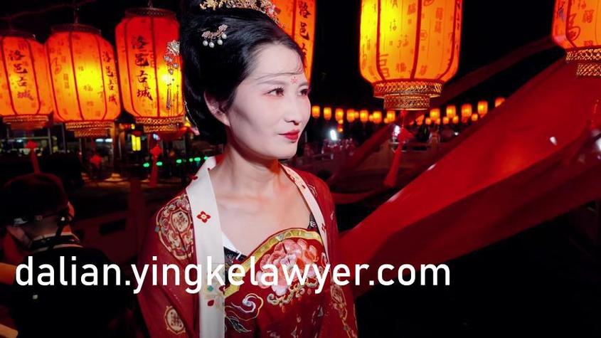 极品少妇人妻口爆吞精的相关介绍