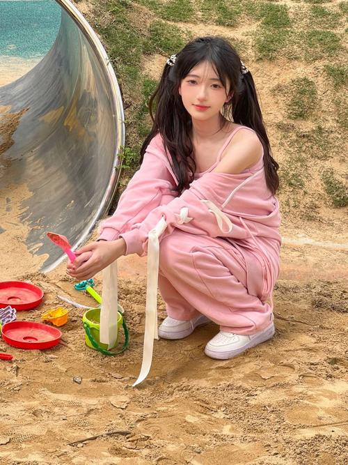 色网黑丝在线的相关介绍