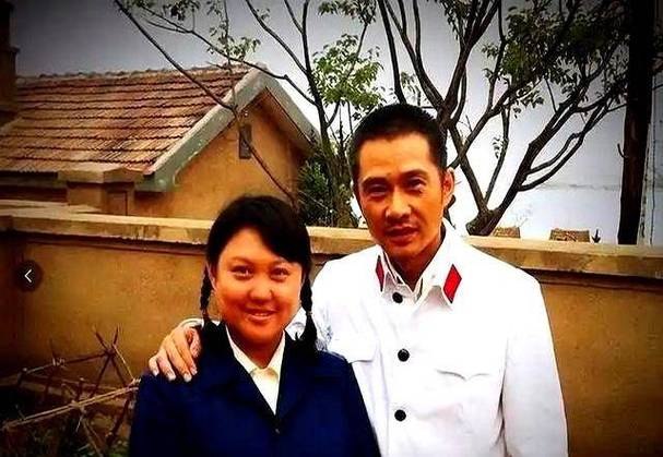 少年阿宾人妻av少妇的相关介绍