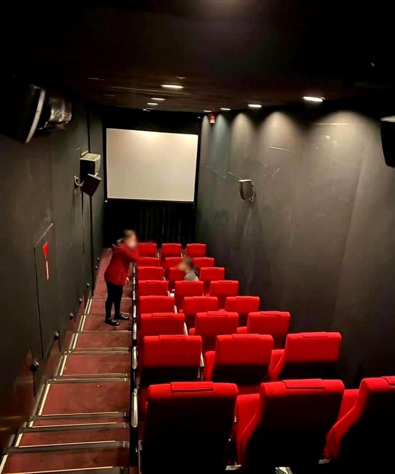 18禁黄网站男男禁片免费观看的相关介绍