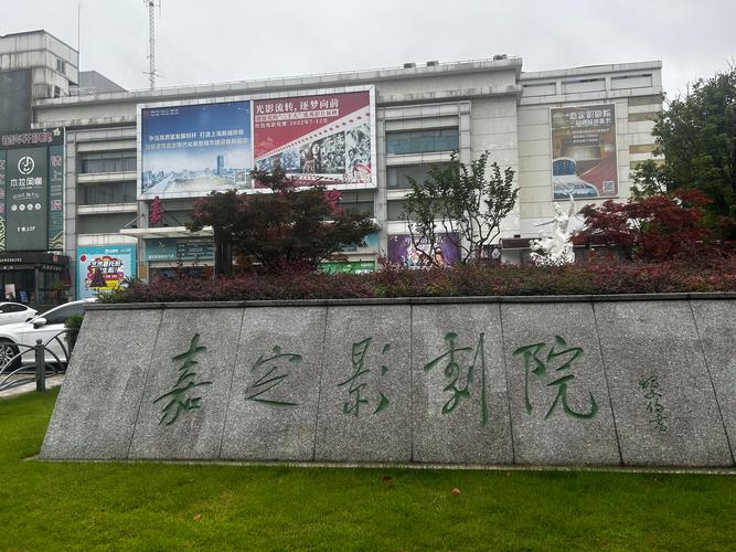 调教人妻少妇的相关介绍