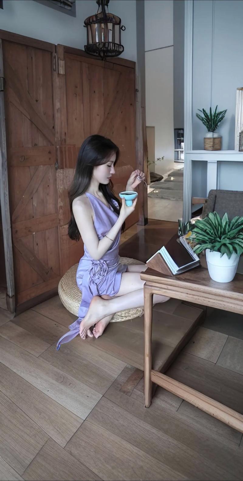 高h文 人妻的相关介绍