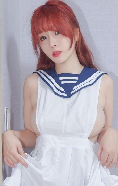 亲的秘书大奶子好舒服搞得好爽啊啊的相关介绍
