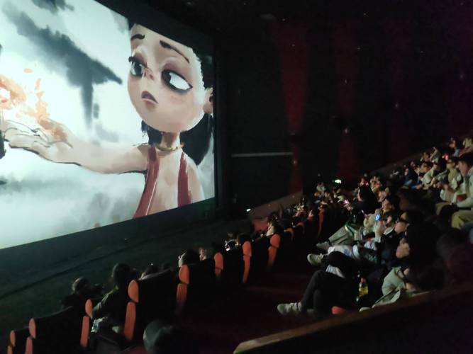 美女18网站黄久久的相关介绍