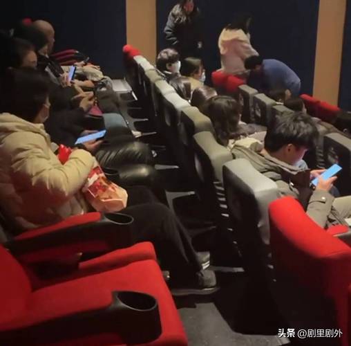 性感老师被我操的相关介绍