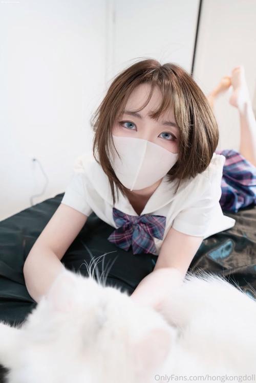 操白妞的相关介绍