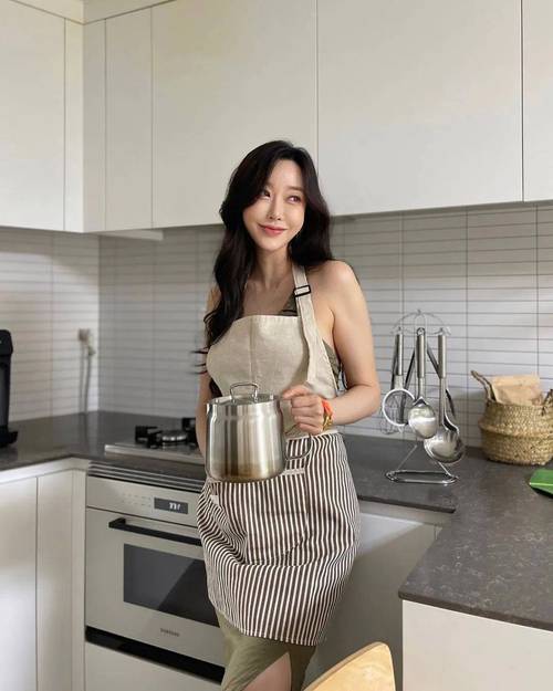 中文字幕一区二区三区四区人妻少妇的相关介绍
